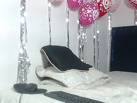 SalomeMorganX live XXX chat