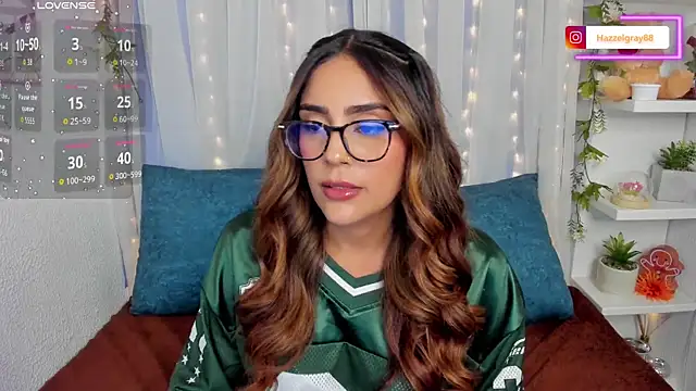 Sembang XXX Secara Langsung HazzelGray