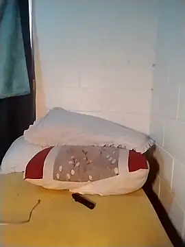 Chat +18 de k1oudE ao vivo