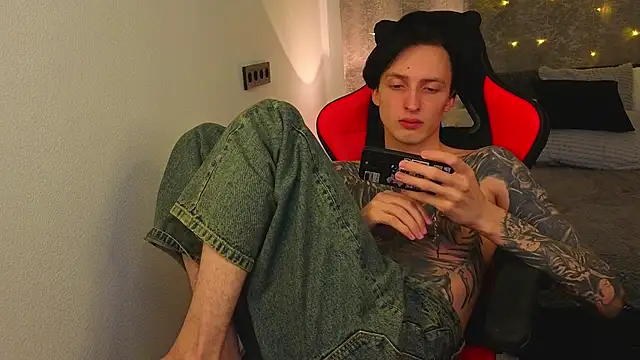 Chat +18 de Martin_Jin ao vivo