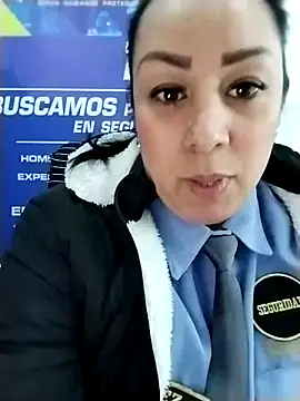 Chat +18 de CRISTAL__11 ao vivo