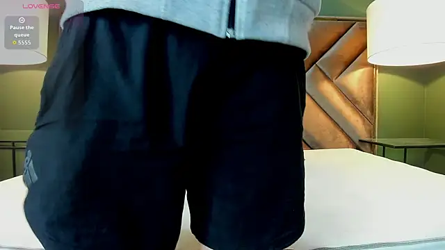 Chat +18 de Salvattore_Muller ao vivo