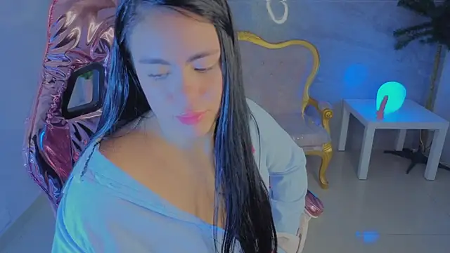 nati06_s' Live XXX Chat