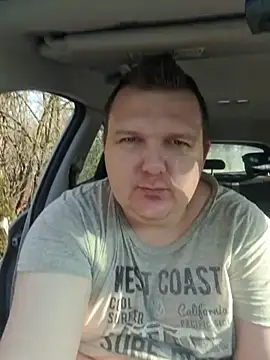 Chat +18 de MilutekMisiek ao vivo