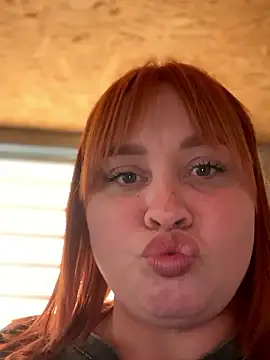 SweetCuteGirls1023 Adlı Modelin Canlı XXX Sohbeti