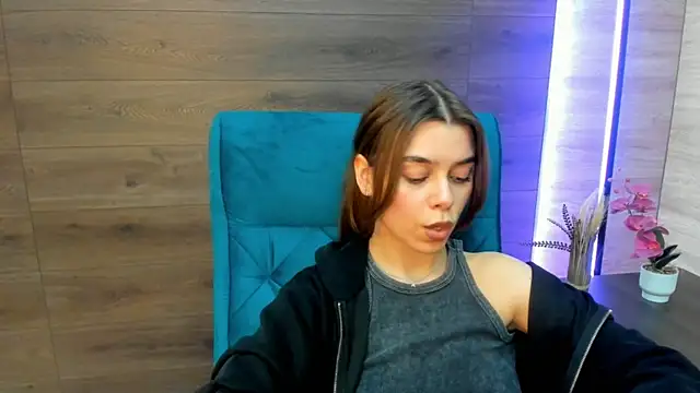 LynnWalker: απευθείας συνομιλία ΧΧΧ