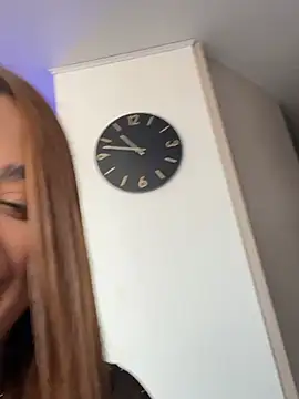 Pretty__Milf webkamerás műsora