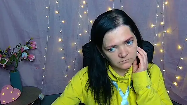 XXX chat uživo modela LauraFinn