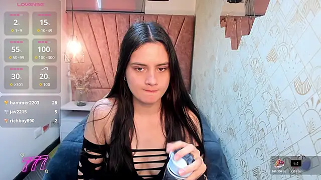 Zoe__Taylor__ élő XXX-chatje