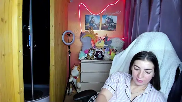 Fiery_Brunette_ 라이브 XXX 채팅