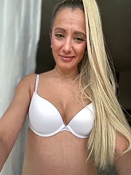 adya-aly 라이브 XXX 채팅