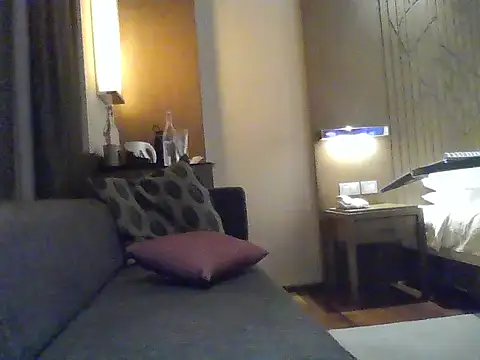 rarindam17 Adlı Modelin Canlı XXX Sohbeti