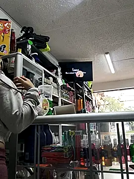 Chat XXX ao vivo de Tefannyy_