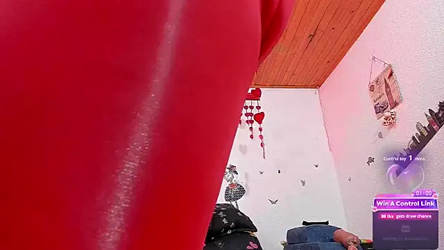 keila_j Adlı Modelin Canlı XXX Sohbeti