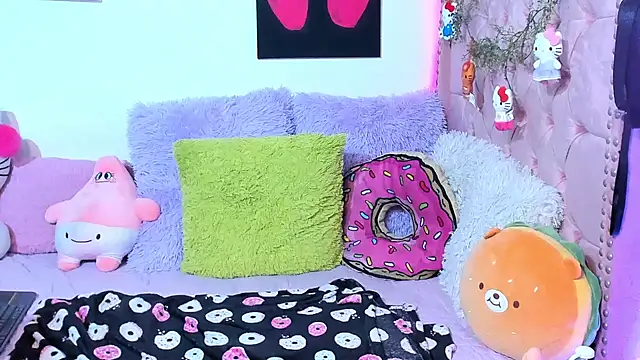 XXX chat uživo modela LillyCandy