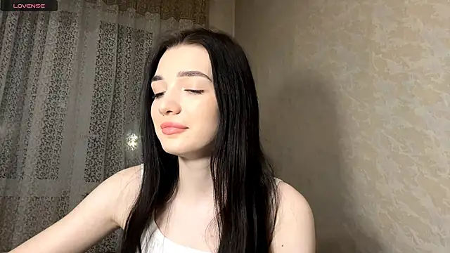 IsabellaWave Adlı Modelin Canlı XXX Sohbeti