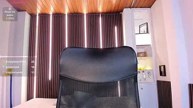 Czat XXX na żywo – martina_mancini