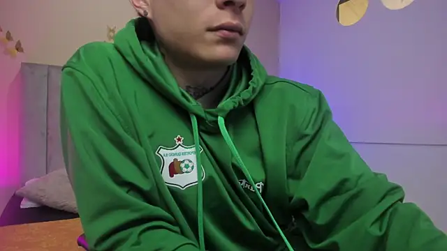 Nascary_Fox: απευθείας συνομιλία ΧΧΧ