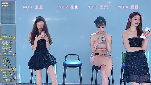 Fox_815 在線直播表演