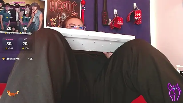 foxxbell: онлайн-секс-чат