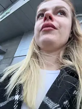 HarrietDart Chat XXX in diretta