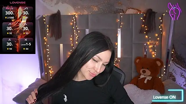 Онлайн чат XXX EliseVelour