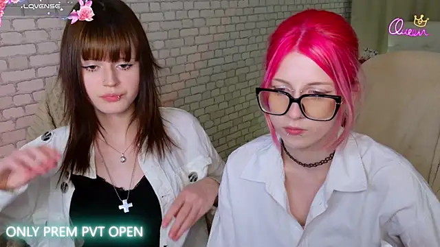 Онлайн чат XXX michelewild