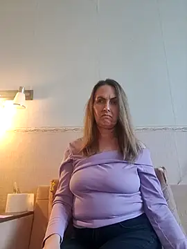 Evelina_cute's Webcam Show