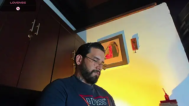 XXX chat uživo modela CamiloGray_