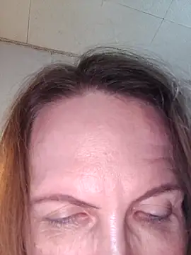 Evelina_cute Adlı Modelin Canlı XXX Sohbeti