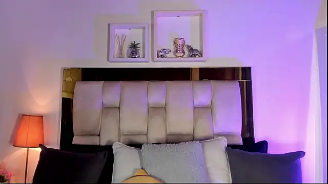 emmy_r Live XXX-Chat