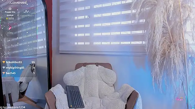 luna_willians' Live XXX Chat