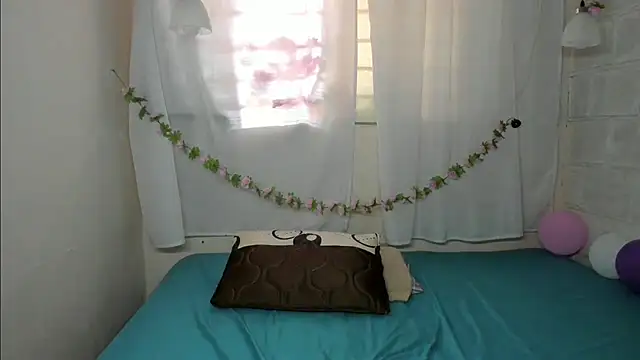 Chat XXX en directo de Camilatinass_