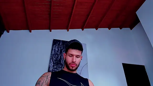 Santos_ramirez1: διαδικτυακό σόου στην κάμερα