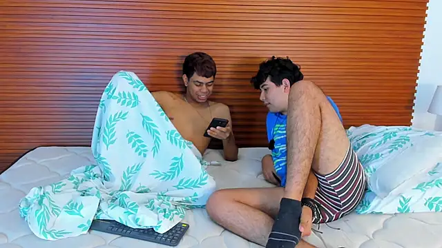 peakk_twiinns – Live XXX-chat