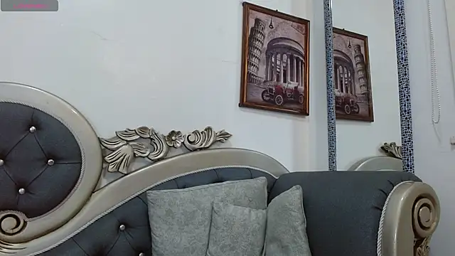 Czat XXX na żywo – LITTLE-NESSA