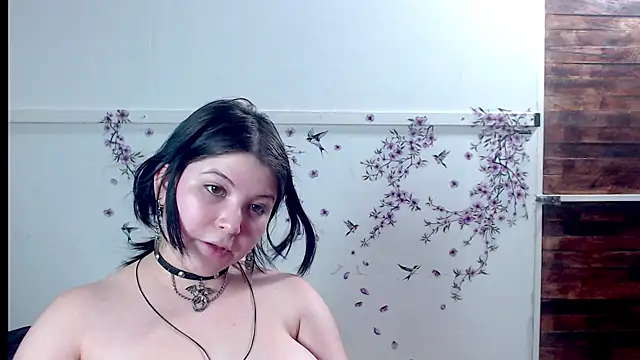 Ginebra_Sensual's Live XXX Chat