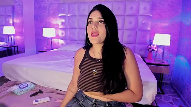 แชท XXX สดของ Maddysex_