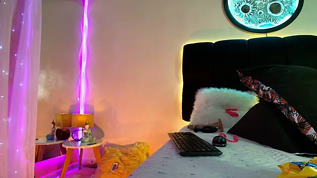 lorrayne_ Chat XXX live