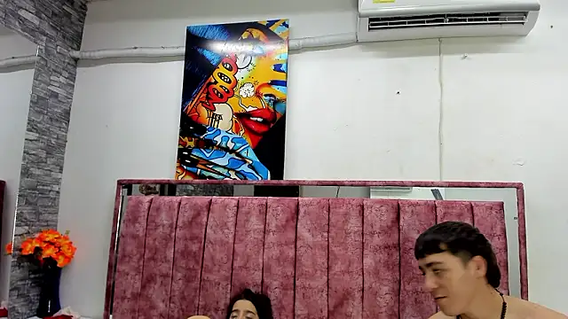 lucy_78_sweet's Webcam Show