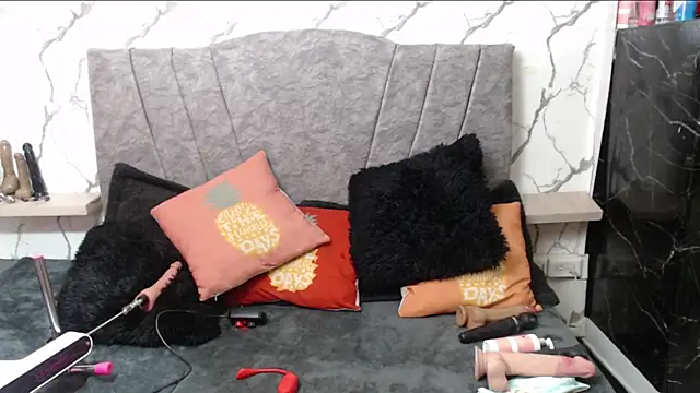 VIOLETTA-HOT: онлайн-секс-чат