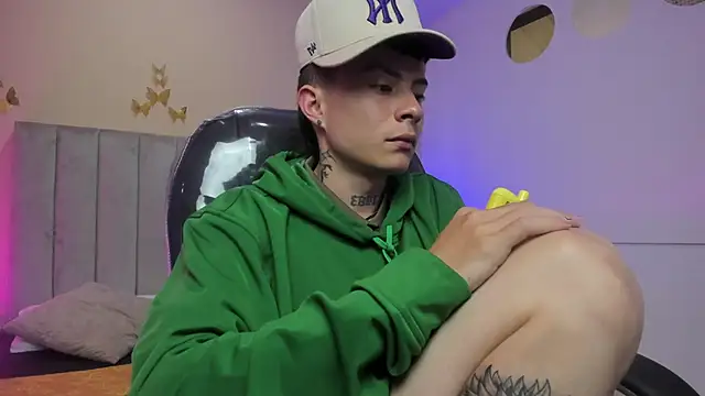 Nascary_Fox Chat XXX live