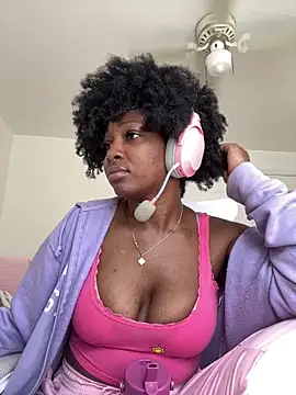 Pokazy przed kamerką – mochamimi