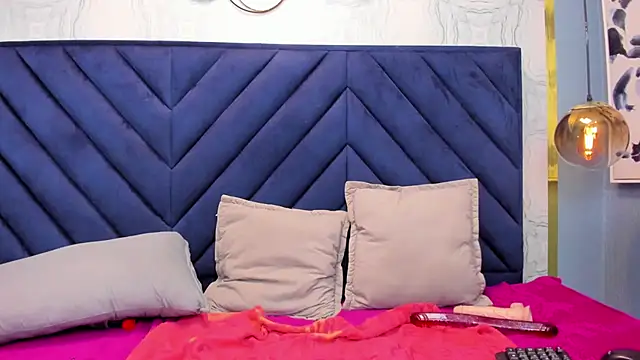 Chat XXX en directo de Nahomi_rosse