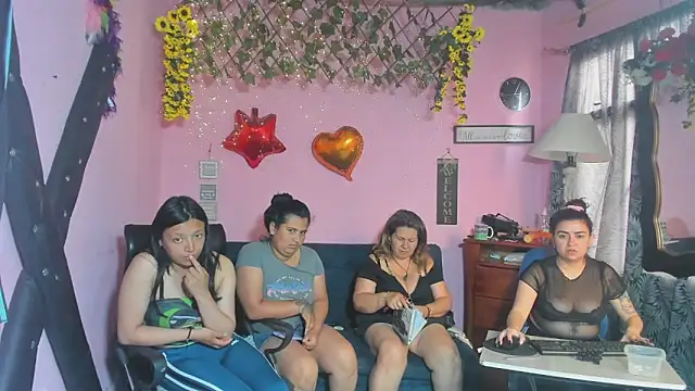 Živý XXX chat lesbiancuple