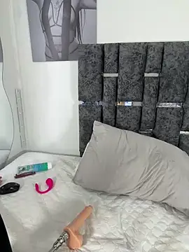 Natasharuso: онлайн-секс-чат