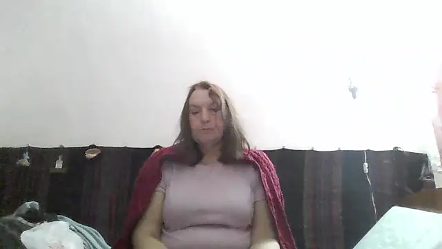 AnnaLive570's Webcam Show