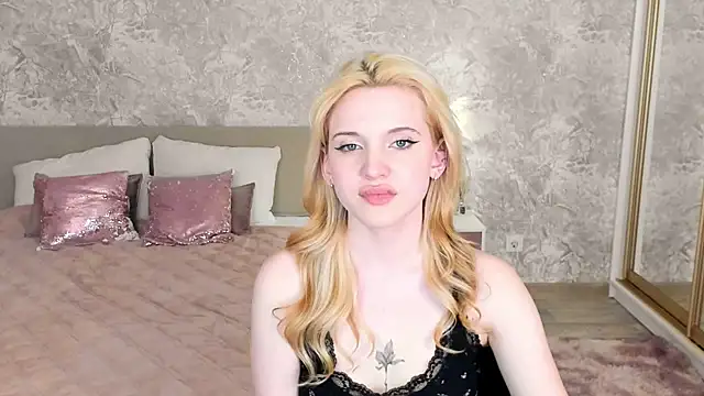 CarryParker's Live XXX Chat