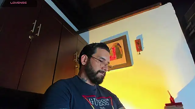 CamiloGray_'s Live XXX Chat