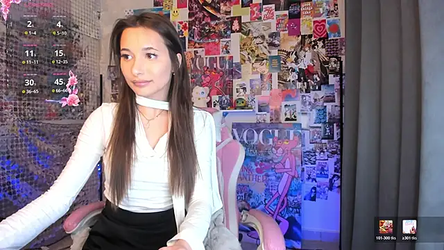 Chat +18 de Lillie_Miller ao vivo